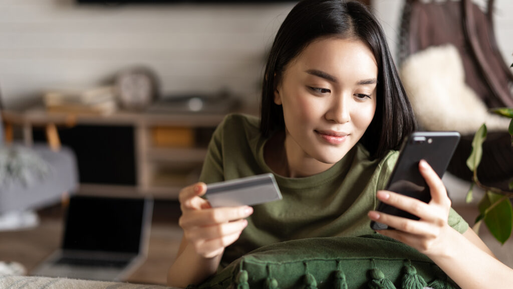 Social commerce